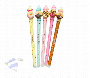 4Pcs/lot Kawaii Donuts Erasable Pen Cartoon Doll Rubbing Gel Pens 0.5mm Blue Ink Material Escolar School & Office Supplies